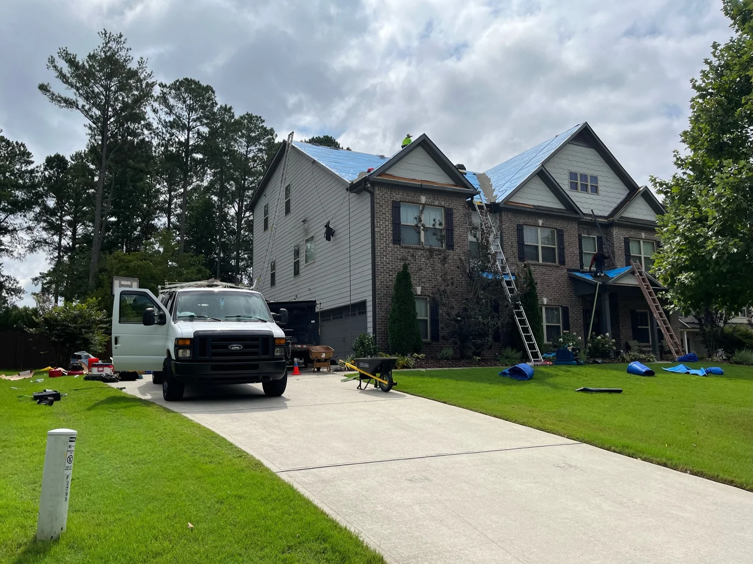 Completed Rad Roofs roof on an Atlanta-area home